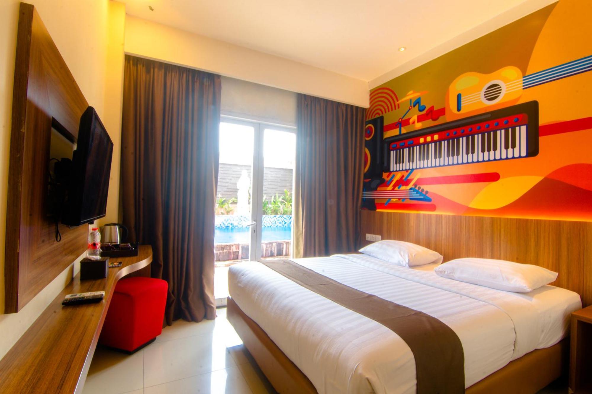Front One Hotel Purwodadi Purwodadi  Buitenkant foto